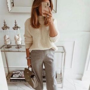 Zara knit sweater in ecru size small